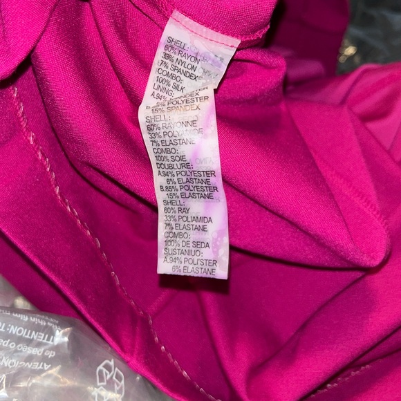 NWT NUE by Shani Fuchsia Ruffled 3/4 Sleeve Sheath Dress - Picture 8 of 8